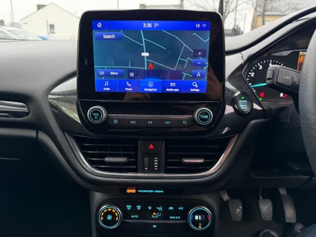 Ford Fiesta TITANIUM X 11