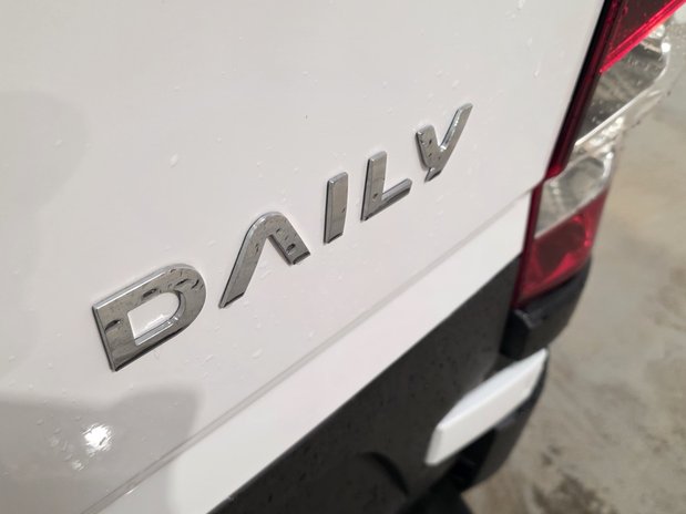Iveco Daily Daily 35C14 Diesel 2.3 High Roof Business Van 4100L WB Hi-Matic 15