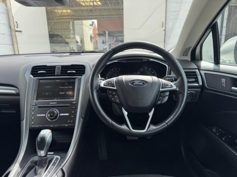 Ford Mondeo 2.0 TDCi Titanium Powershift Euro 6 (s/s) 5dr 57