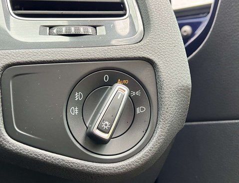 Volkswagen Golf 1.5 Golf Match Edition TSi Evo Semi-Auto 5dr 36
