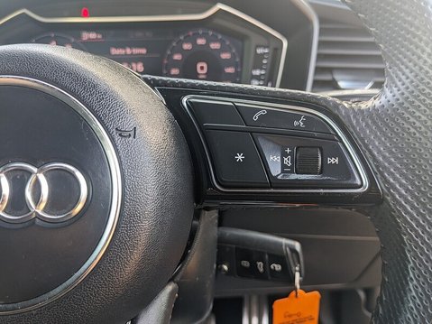 Audi A1 SPORTBACK TFSI S LINE 22