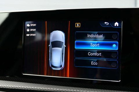 Mercedes-Benz A Class 1.3 A 200 Sport Auto 5dr 32