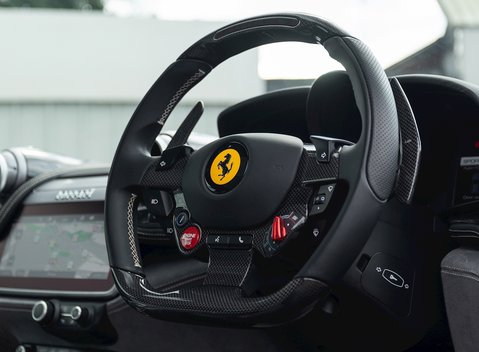 Ferrari GTC4 Lusso 11