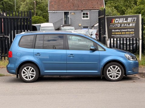 Volkswagen Touran 1.6 TDI BlueMotion Tech SE DSG Euro 5 (s/s) 5dr 3