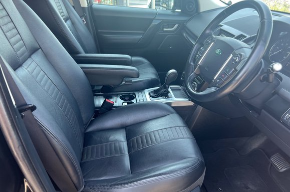 Land Rover Freelander 2.2 SD4 DYNAMIC AUTO 19