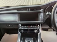 Jaguar XF 2.0 XF R-Sport D AWD Auto 4WD 5dr 67