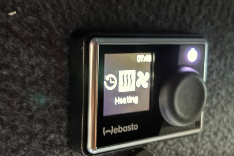 Mercedes-Benz Sprinter 319 Cdi Premium - with In-Built Bed + Diesel Heater 22