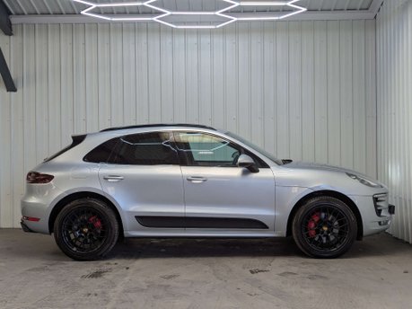 Porsche Macan 3.0 Macan GTS Semi-Auto 4WD 5dr 14