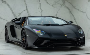 Lamborghini Aventador S LP 740-4 ROADSTER 12