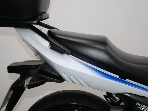 Suzuki Inazuma GW 250 FL5 26