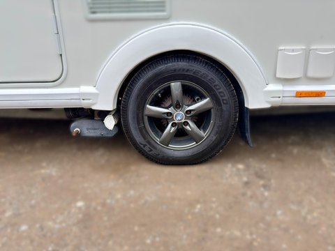 Bailey Pegasus Brindisi GT70 11