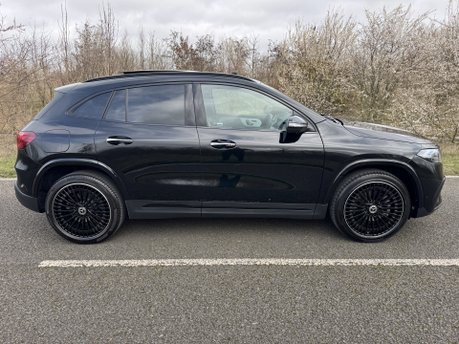 Mercedes-Benz EQA EQA 350 4Matic AMG Line Premium Plus Auto Electric 66 KWH PAN ROOF/HEADS UP 4