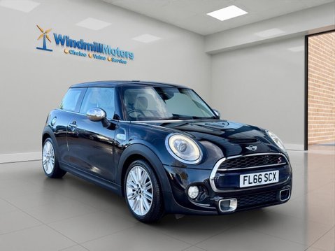 Mini Hatch 2.0 Cooper S Euro 6 (s/s) 3dr 1