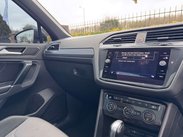 Volkswagen Tiguan 2.0 Tiguan R-Line TDI BlueMotion Technology 4Motion Semi-Auto 4WD 5dr 33