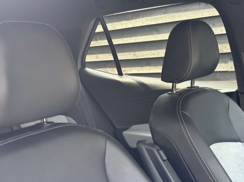 Volkswagen ID.3 ID3 Life 5dr 36