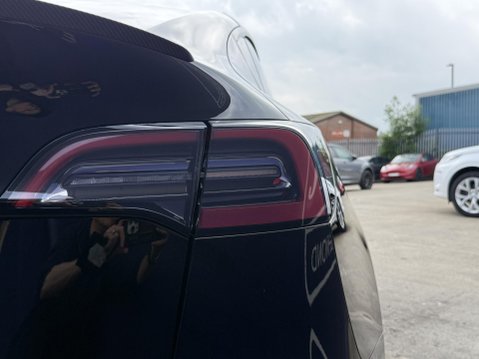 Tesla Model Y SUV 5dr Electric Auto RWD (346 ps) 19