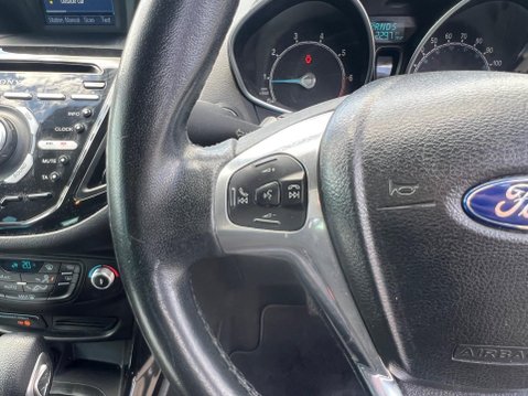 Ford B-Max 1.6 Titanium Powershift Euro 5 5dr 19