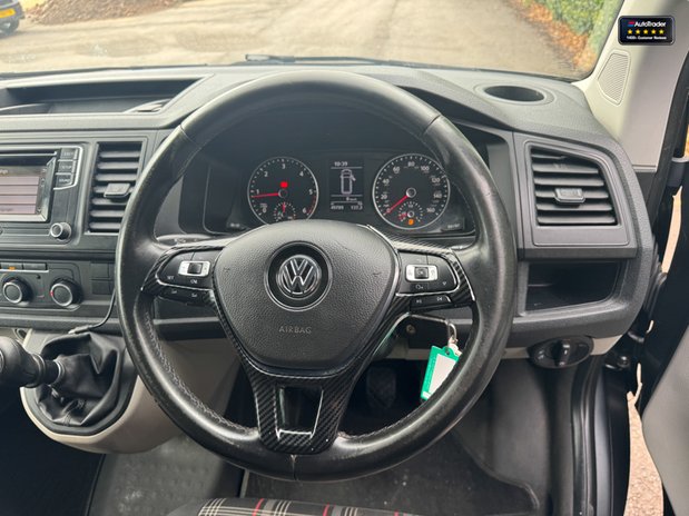 Volkswagen Transporter Camper|LWB|Highline|Electric PopTop|4 Berth|4 Belt 15