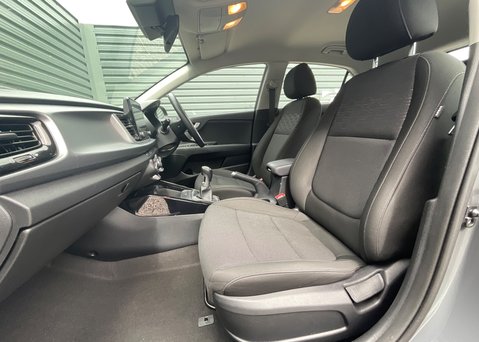 Kia Rio 1.0 T GDi 2 12