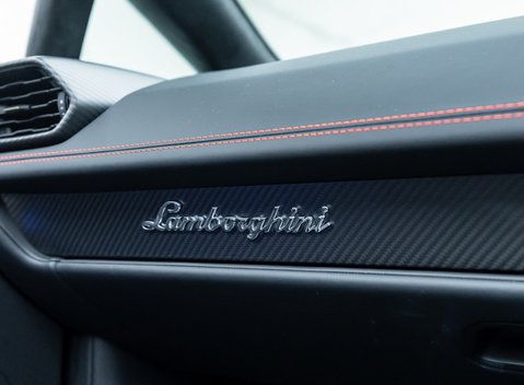 Lamborghini Huracan LP 640-4 EVO SPYDER 60th Anniversary Edition 29