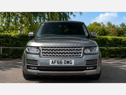 Land Rover Range Rover 4.4 SD V8 Autobiography SUV 5dr Diesel Auto 4WD Euro 6 (s/s) (339 ps) 5