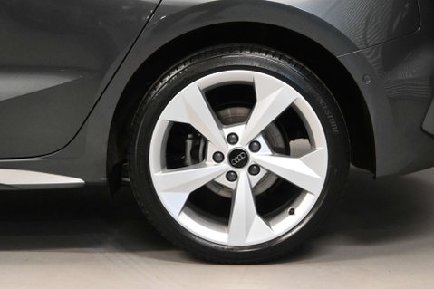 Audi A3 1.5 A3 Sportback 35 TFSI MHEV S Line Semi-Auto 5dr 30