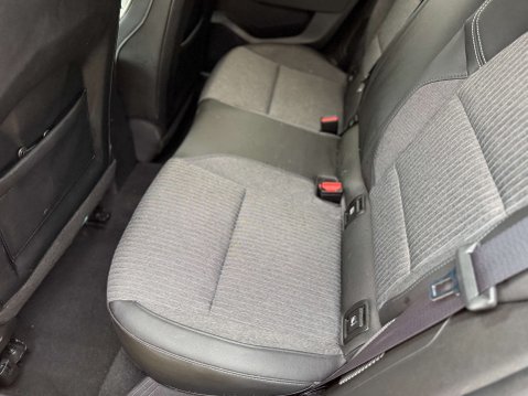 Renault Clio 1.6 Clio Techno E-Tech HEV Auto 5dr 62