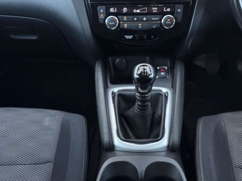 Nissan Qashqai 1.2 DIG-T n-tec 2WD Euro 6 (s/s) 5dr 54