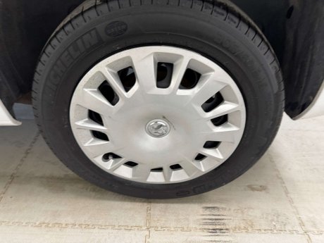 Vauxhall Combo 1.5 Combo 2300 Professional Turbo D S/S 8