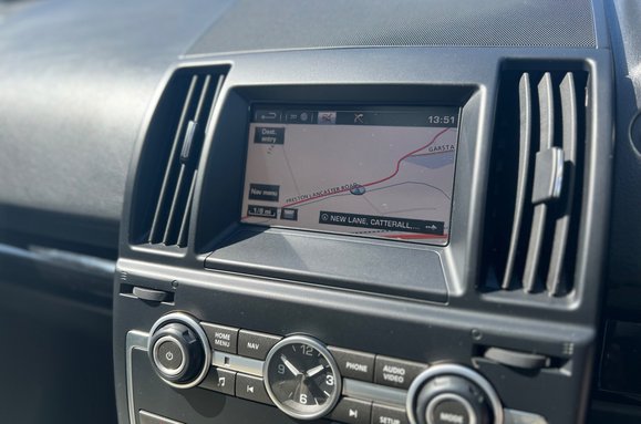Land Rover Freelander SD4 METROPOLIS 20