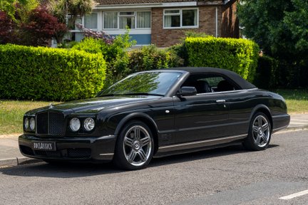 Bentley Azure T 7