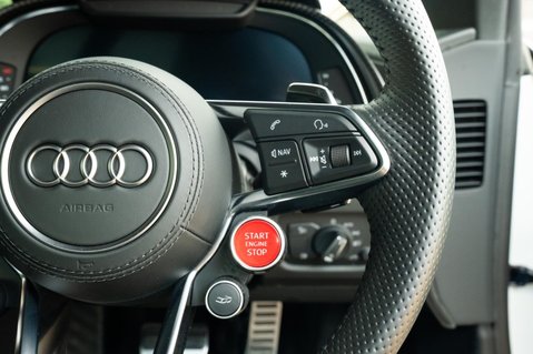 Audi R8 5.2 FSI V10 Plus S Tronic quattro Euro 6 (s/s) 2dr 42