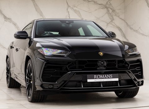 Lamborghini Urus 1