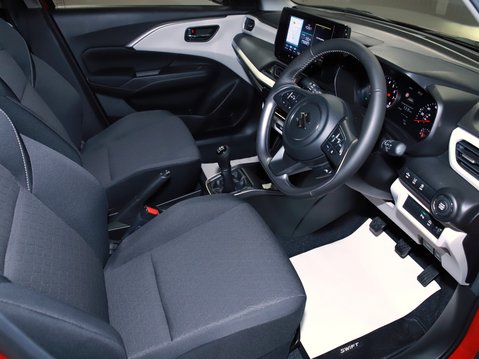 Suzuki Swift 1.2 Mild Hybrid Ultra ALLGRIP 5dr 16