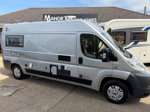 IH Motorhomes TIO RL REAR LOUNGE MODEL LOW MILEAGE 34
