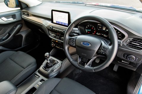 Ford Focus TITANIUM 4