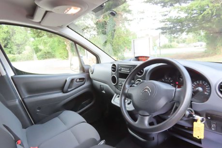 Citroen Berlingo 1.6 BlueHDi 625 LX Panel Van 5dr Diesel ETG6 L1 (109 g/km, 100 bhp) 7