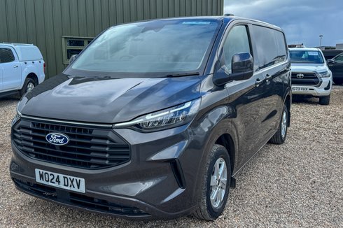 Ford Transit Custom SWB L1H1 Limited 300 Air Con Alloys Camera Sensors EURO 6 NO VAT