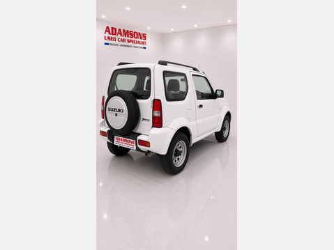Suzuki Jimny SZ3 3