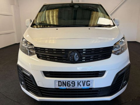 Vauxhall Vivaro 1.5 Vivaro 2900 Sportive S/S 8