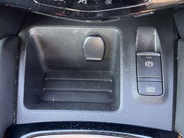 Nissan Qashqai 1.6 Qashqai Tekna dCi 5dr 53