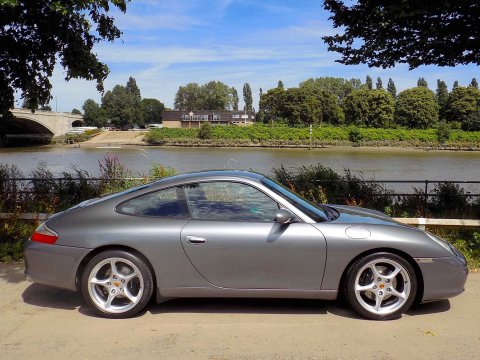 Porsche 911 CARRERA 2 TIPTRONIC S 5
