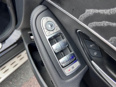 Mercedes-Benz GLC 2.0 GLC300d AMG Line (Premium) Coupe G-Tronic+ 4MATIC Euro 6 (s/s) 5dr 25