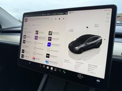 Tesla Model Y (Dual Motor) Long Range SUV 5dr Electric Auto 4WDE (384 bhp) 43