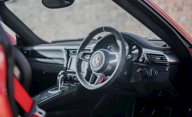 Porsche 911 GT3 RS (991) 11