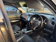 Nissan Navara 2.3 Navara Tekna dCi Auto 4WD 5dr 11