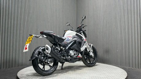Keeway RKF 125 2025 ONLY 312 MILES 1 ONWER LEARNER 125CC 6