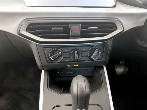 SEAT Arona 1.0 TSI SE Technology SUV 5dr Petrol DSG Euro 6 (s/s) (115 ps) Sat Nav 18