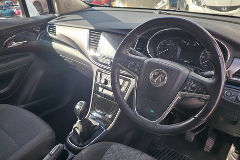 Vauxhall Mokka X DESIGN NAV S/S.. 9 SERVICES.. 1 PREVIOUS KEEPER.. APPLE CAR PLAY/SAT NAV 5