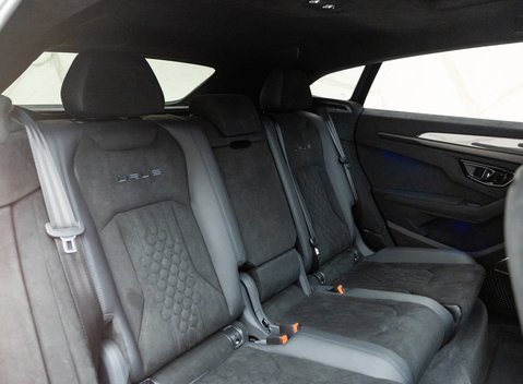 Lamborghini Urus PERFORMANTE 28